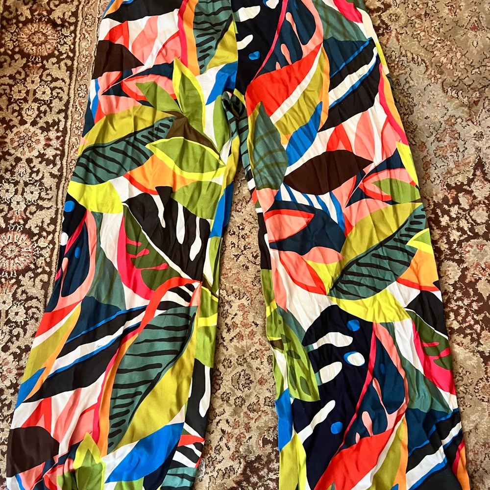Trina Turk Long Weekend Botanical Print Pant